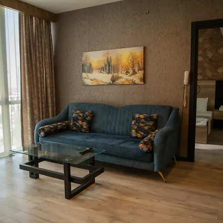 Hera Atasehir Hotel *